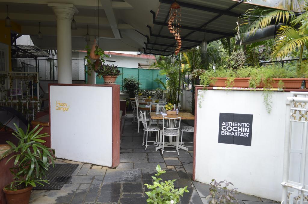 Hostel Happy Camper Kochi Exterior foto